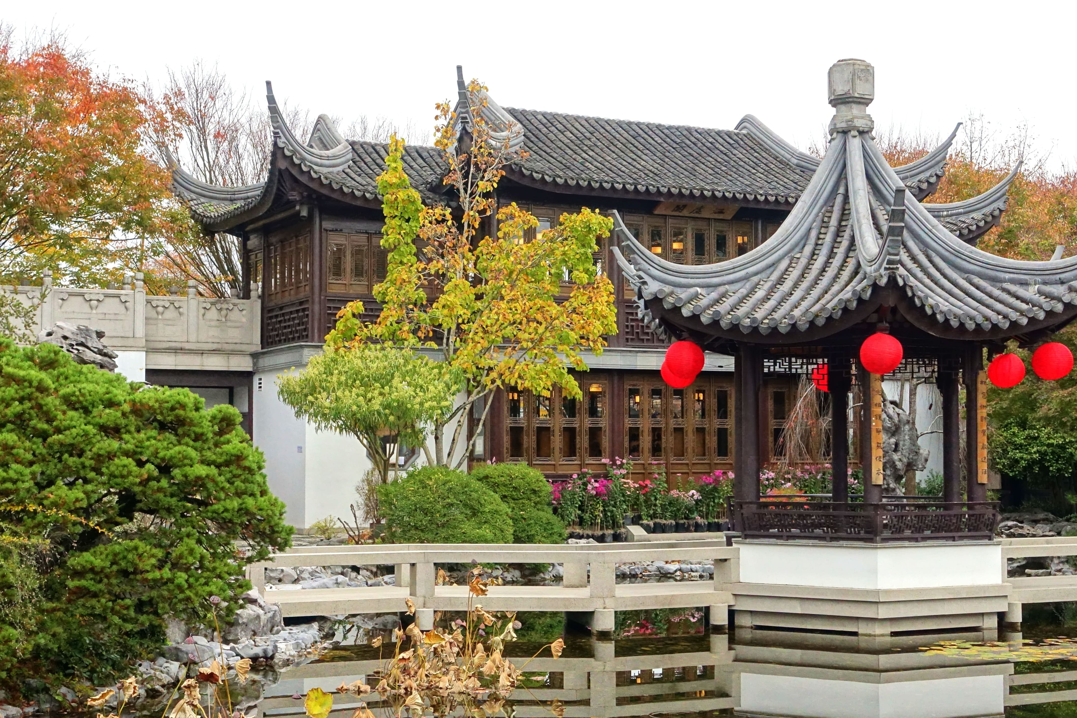 Lan Su Chinese Garden