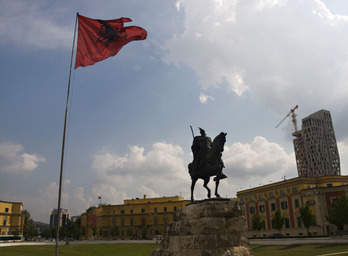 Tiranë