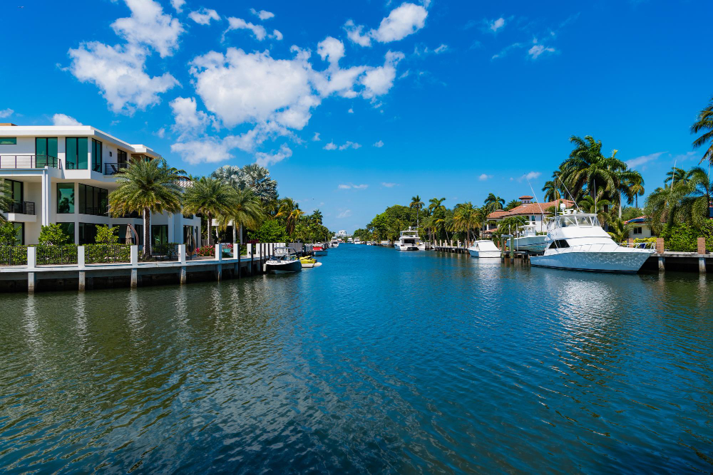 Miami Tour Boat